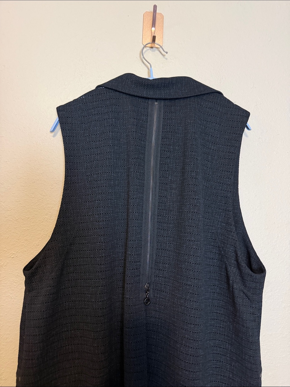 Yushi Open Front Long Line Black Vest Size XL - Picture 7 of 8